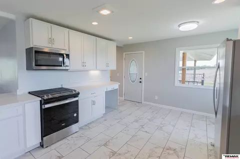 Kitchen - 15101 S 96th St, Roca, NE 68430 photo 3 of 5