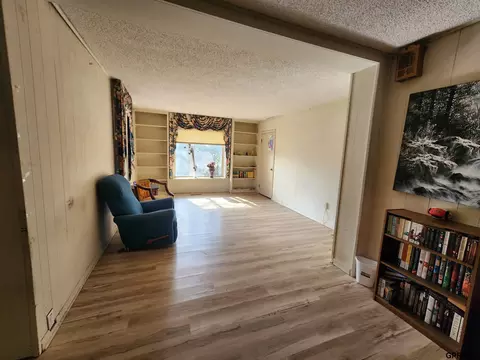 Living - 416 8 St, Scribner, NE 68057 photo 1 of 1