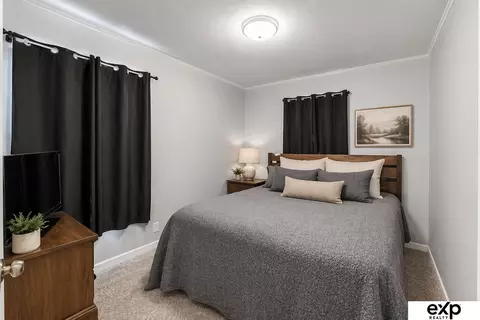 Bedroom - 2001 Jackson St, Bellevue, NE 68005 photo 1 of 2
