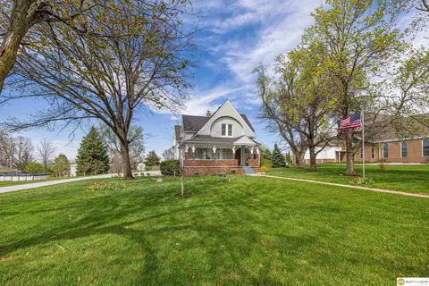 516 W Angus St, Gretna, NE 68028