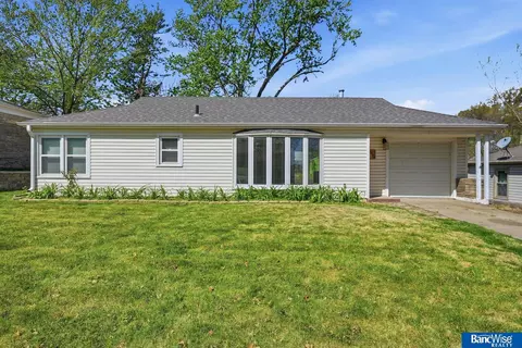 315 S 46th St, Lincoln, NE 68510