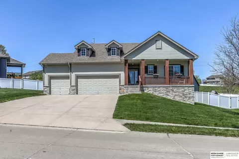 6010 N 152 Ave, Omaha, NE 68116