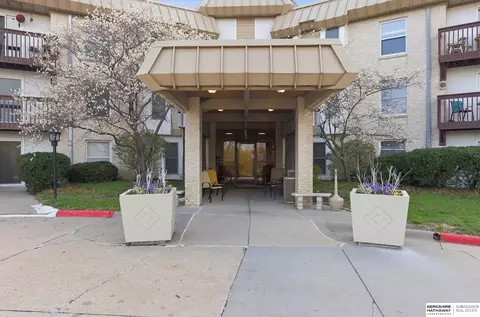 4000 S 56 St #385C, Lincoln, NE 68506