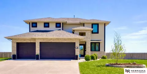 4101 N 191st St, Elkhorn, NE 68022