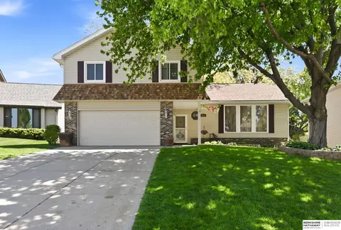 3019 S 147th Cir, Omaha, NE 68144