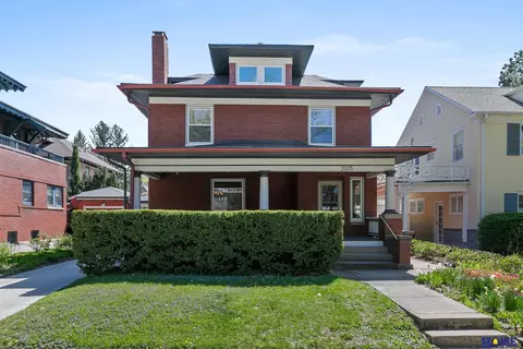 2025 B St, Lincoln, NE 68502
