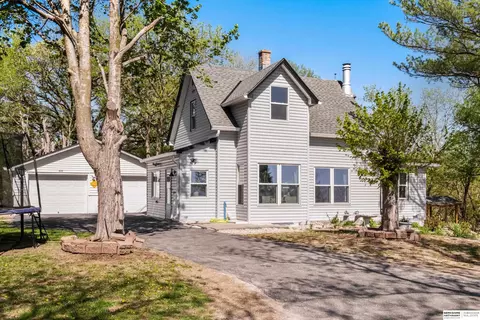 4014 S 14th St, Omaha, NE 68107