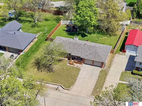 View/Area - 1300 S 4th St, Beatrice, NE 68310 photo 3 of 5