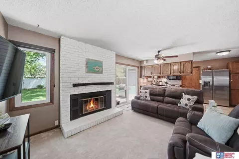 Living - 1300 S 4th St, Beatrice, NE 68310 photo 2 of 3