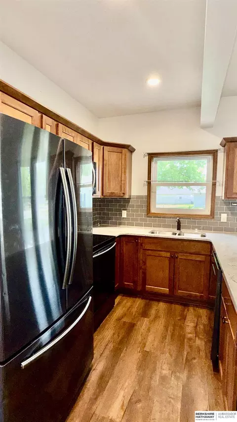 Kitchen - 406 9 St, Scribner, NE 68057 photo 5 of 7