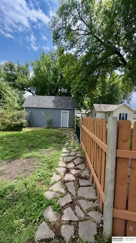 Exterior - 406 9 St, Scribner, NE 68057 photo 7 of 22