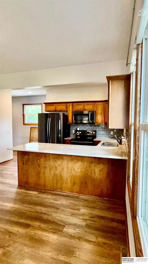 Kitchen - 406 9 St, Scribner, NE 68057 photo 2 of 7