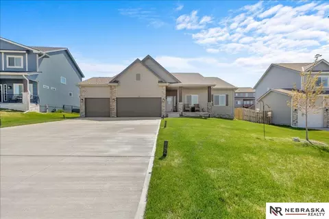 6311 N Hws Cleveland Blvd, Omaha, NE 68116