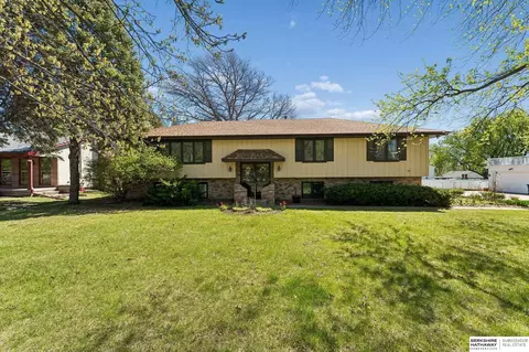 2309 S 114th St, Omaha, NE 68144