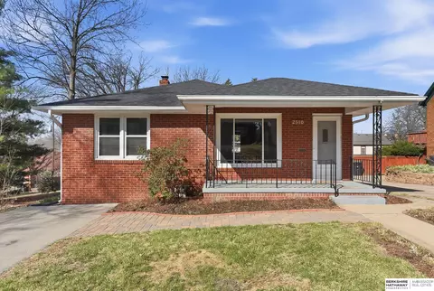 2510 N 51st St, Omaha, NE 68104