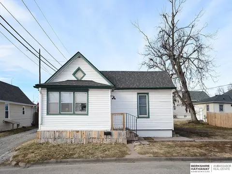 1235 N 7th St, Lincoln, NE 68508