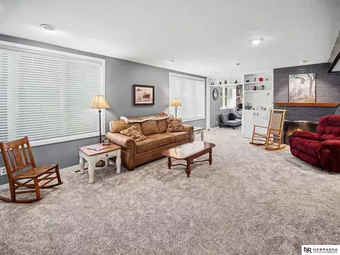 Living - 1520 S 3rd Ave, Beatrice, NE 68310 photo 4 of 8