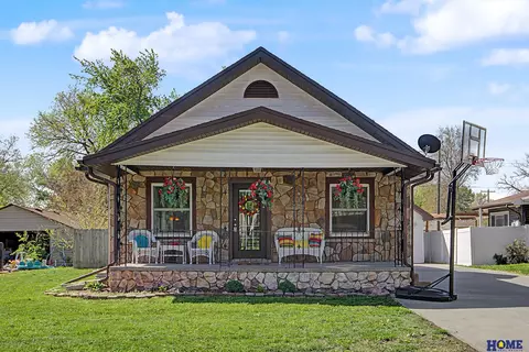 811 2nd St, Milford, NE 68405