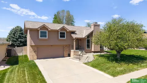 16600 Adams St, Omaha, NE 68135