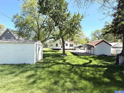817 N 12th St, Beatrice, NE 68310 photo 9