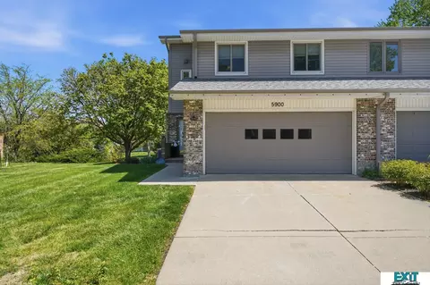 5900 Locust St, Lincoln, NE 68516