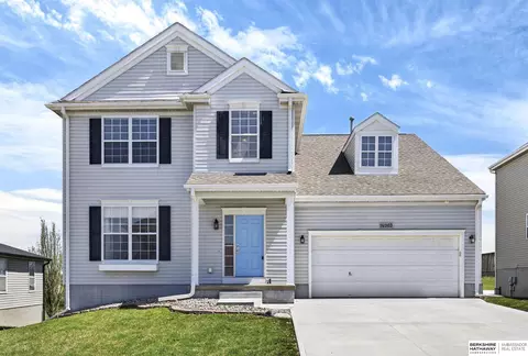 14003 Kelly Dr, Bellevue, NE 68123