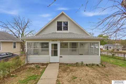 3624 N 67th Ave, Omaha, NE 68104