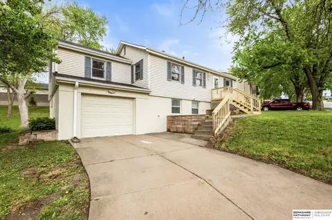 1101 Denver St, Bellevue, NE 68005