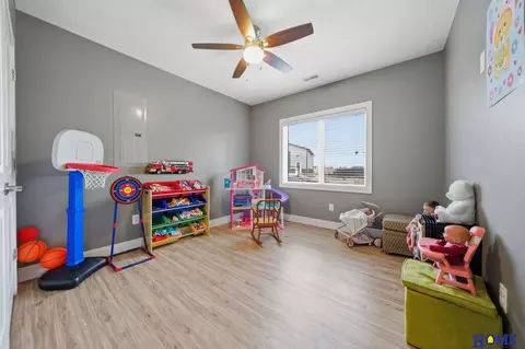 Bedroom - 23048 Eva Ct, Eagle, NE 68347 photo 10 of 10