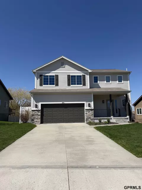 1616 N 209th St, Elkhorn, NE 68022