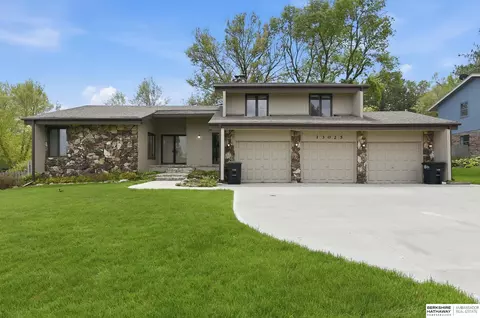 13025 Shirley St, Omaha, NE 68144