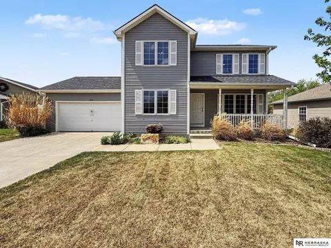 1123 Rainy River Bay, Lincoln, NE 68505