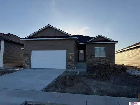 9552 S 87th St, Lincoln, NE 68526