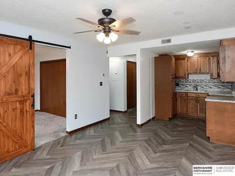 1540 N Cotner Blvd N #B107, Lincoln, NE 68505