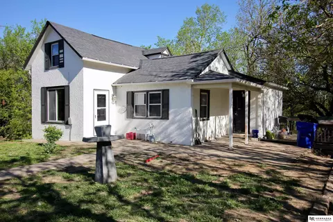 402 Ave D Ave, Plattsmouth, NE 68048