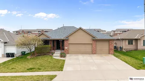 8108 S 155th Ave, Omaha, NE 68138