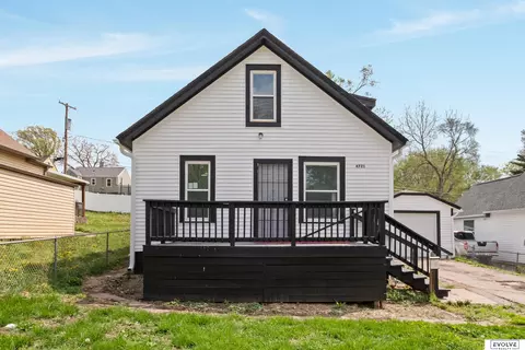 4721 N 42nd St, Omaha, NE 68111
