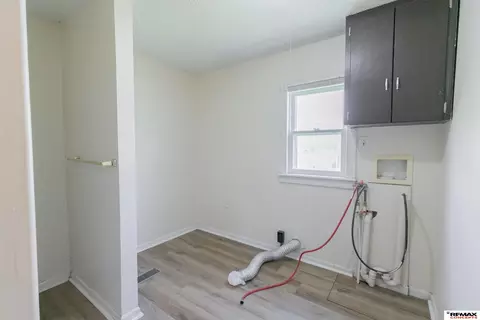 Other - 918 Scott St, Beatrice, NE 68310 photo 3 of 4