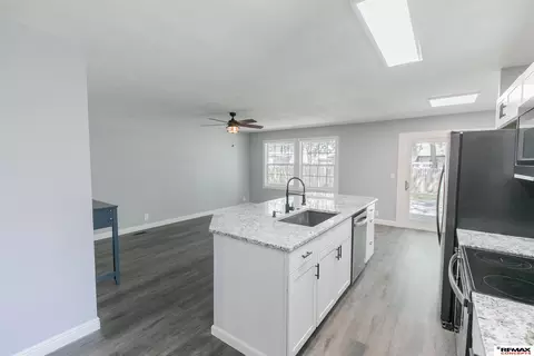 Kitchen - 1612 Northridge Rd, Beatrice, NE 68310 photo 2 of 3