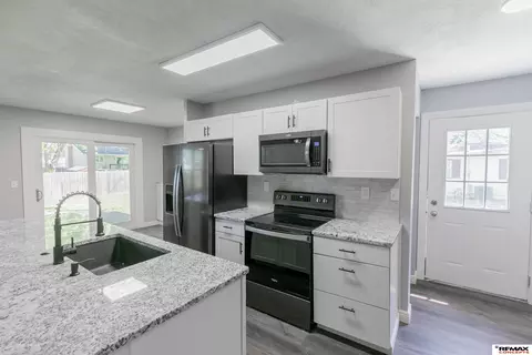 Kitchen - 1612 Northridge Rd, Beatrice, NE 68310 photo 1 of 3