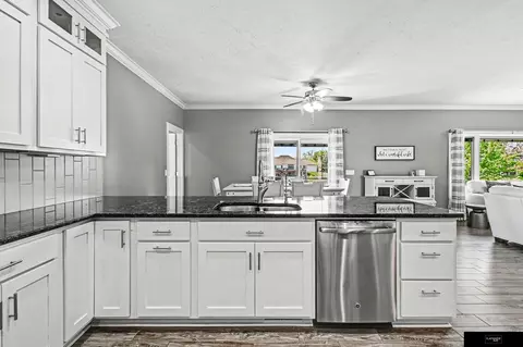 Kitchen - 320 Riverside Dr, Waterloo, NE 68069 photo 5 of 6