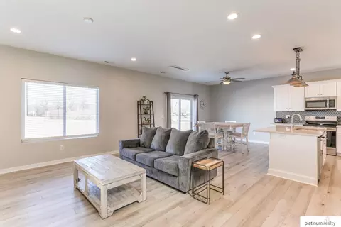 Living - 23210 Agee Cir, Waterloo, NE 68069 photo 3 of 4