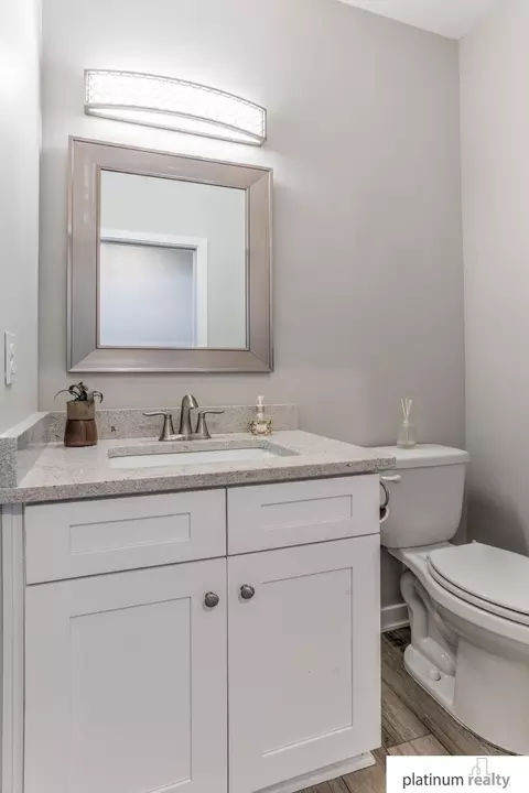 Bath - 23210 Agee Cir, Waterloo, NE 68069 photo 2 of 5