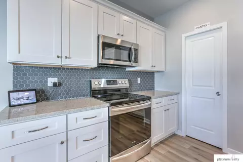 Kitchen - 23210 Agee Cir, Waterloo, NE 68069 photo 3 of 6