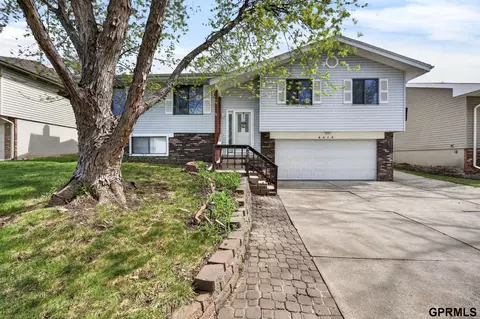 6619 S 109th St, Omaha, NE 68137