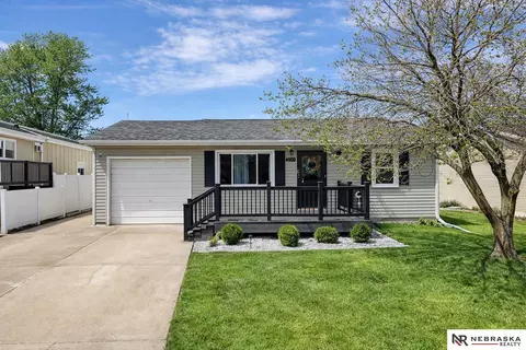 455 Eagle Dr, Eagle, NE 68347