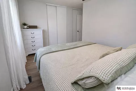 Bedroom - 455 Eagle Dr, Eagle, NE 68347 photo 2 of 5