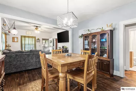 Dining - 1406 N 10th St, Beatrice, NE 68310 photo 2 of 2