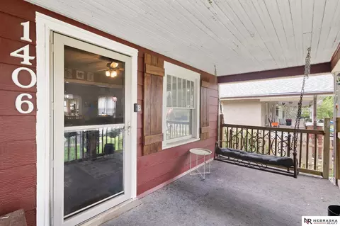 Exterior - 1406 N 10th St, Beatrice, NE 68310 photo 4 of 8