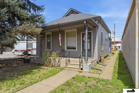 6128 Ballard Ave, Lincoln, NE 68507